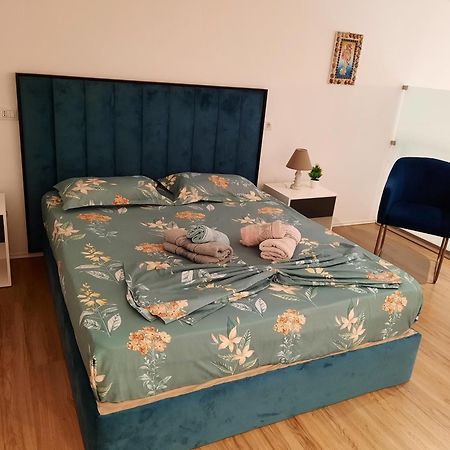 Apartament Me Qera Dublex Lungomare Vlorë Rom bilde