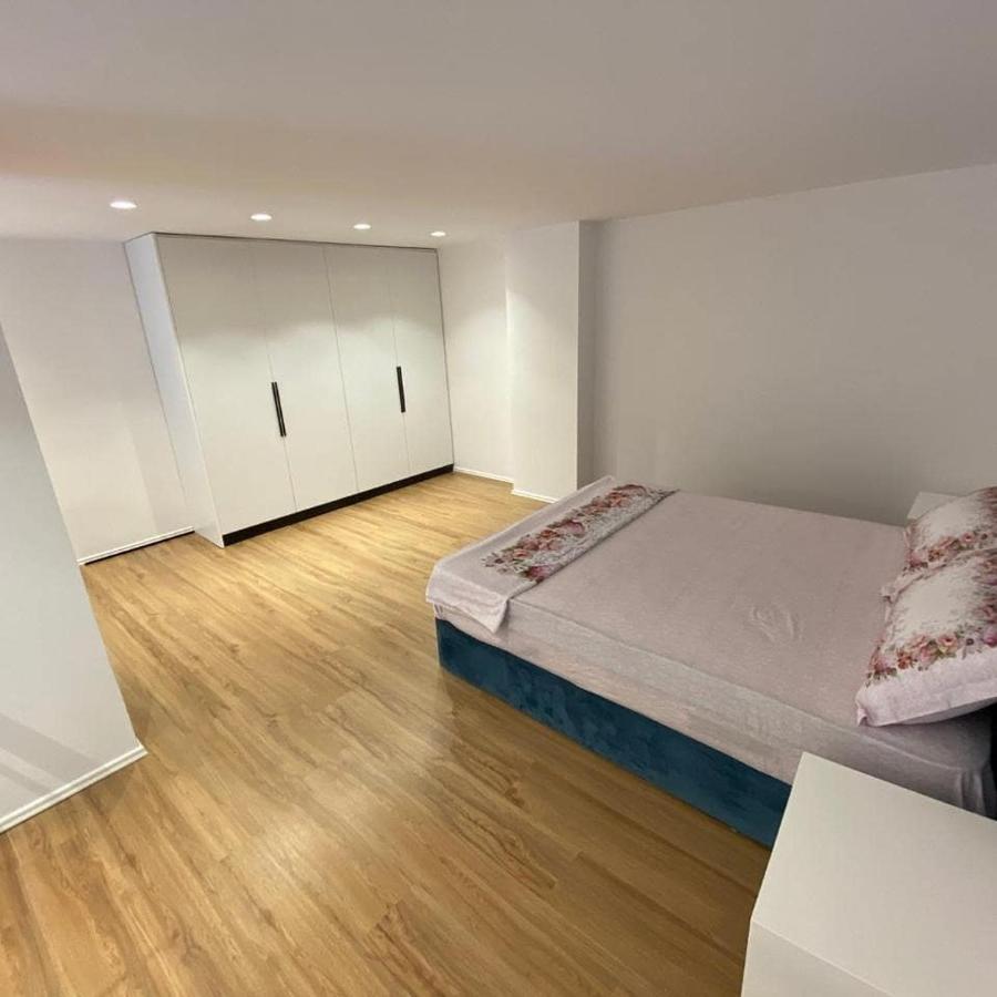 Apartament Me Qera Dublex Lungomare Vlorë Eksteriør bilde