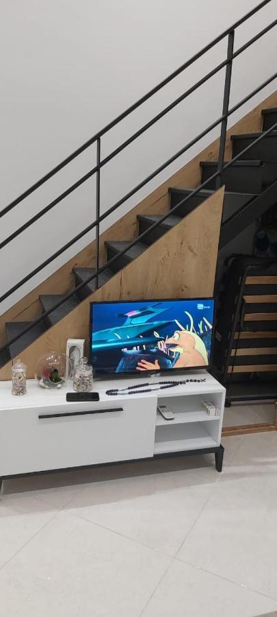 Apartament Me Qera Dublex Lungomare Vlorë Eksteriør bilde