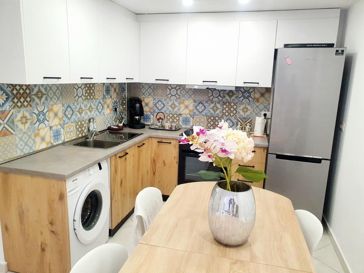 Apartament Me Qera Dublex Lungomare Vlorë Eksteriør bilde